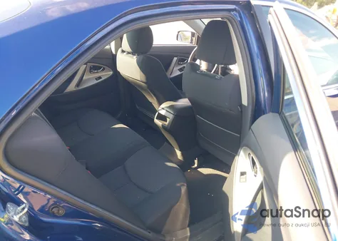 2011 Toyota Camry Se z USA, uszkodzony, nr VIN 4T1BF3EKXBU741718